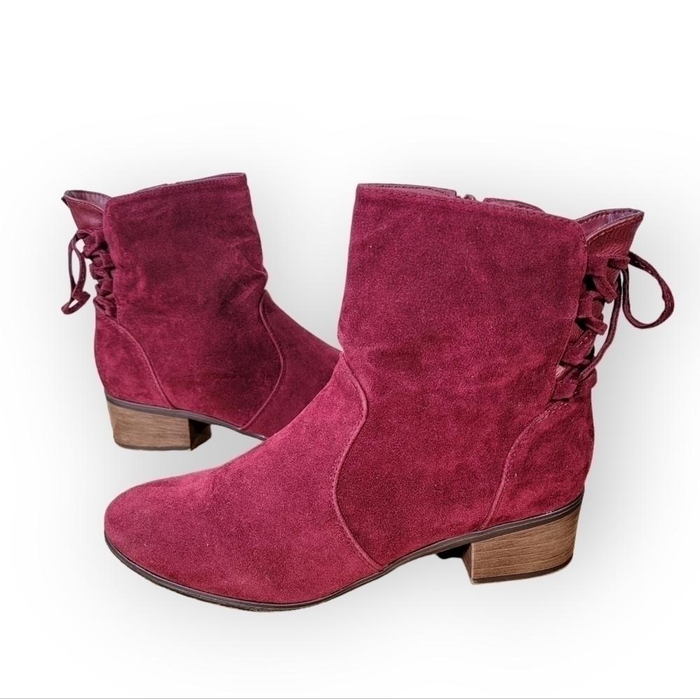 Breckelles Houston-14 Vegan Suede Chunky Heel Wine Lace Up Back Boot Size 8